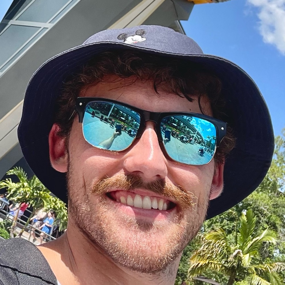 Meet your Posher, Mj